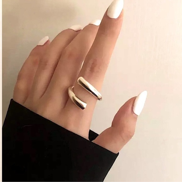 14k gold plated silver ADJUSTABLE RESIZABLE MINIMALIST RING SET - Picture 4 of 6